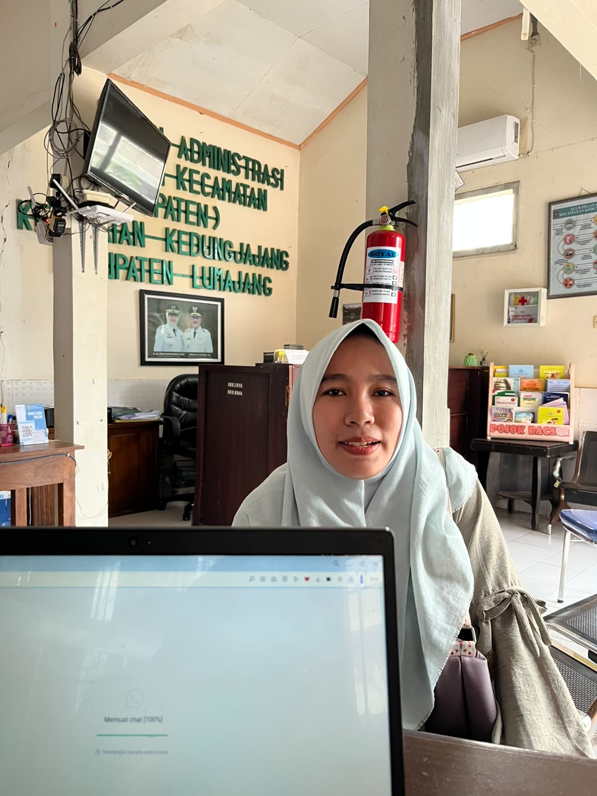 KASI PELAYANAN UMUM KECAMATAN KEDUNGJAJANG MANDU MASYARAKAT AKTIVASI IDENTITAS KEPENDUDUKAN DIGITAL 
