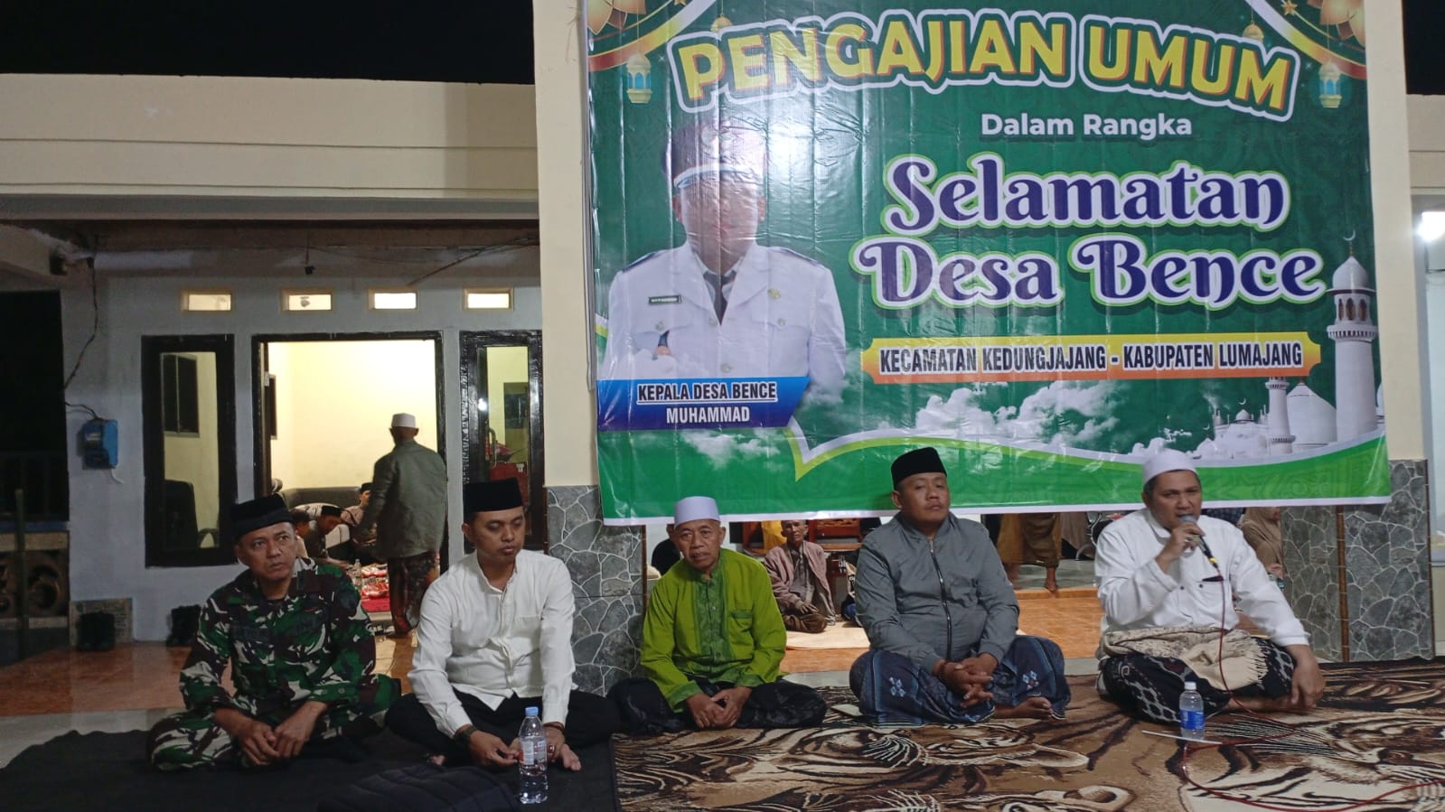 Sedekah Desa Bence Meriahkan Peringatan HUT RI ke-80
