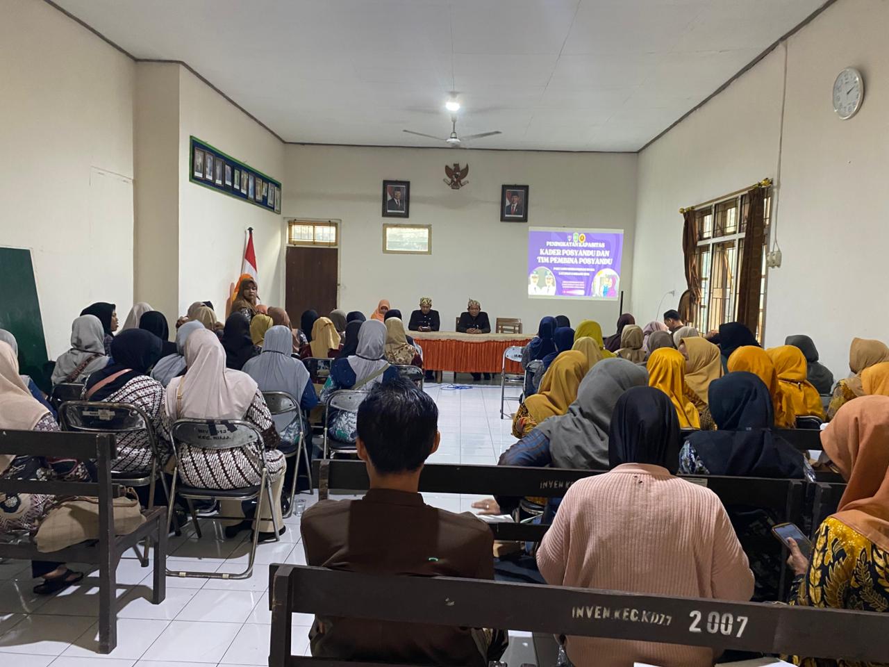 Peningkatan Kapasitas Kader Posyandu dan Tim Penggerak Posyandu di Kecamatan Kedungjajang 