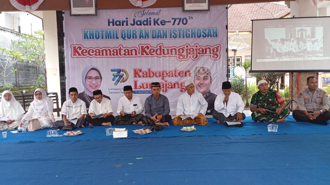 Peringati Hari Jadi ke-770 Kabupaten Lumajang, Kecamatan Kedungjajang Gelar Khotmil Qur’an dan Istig